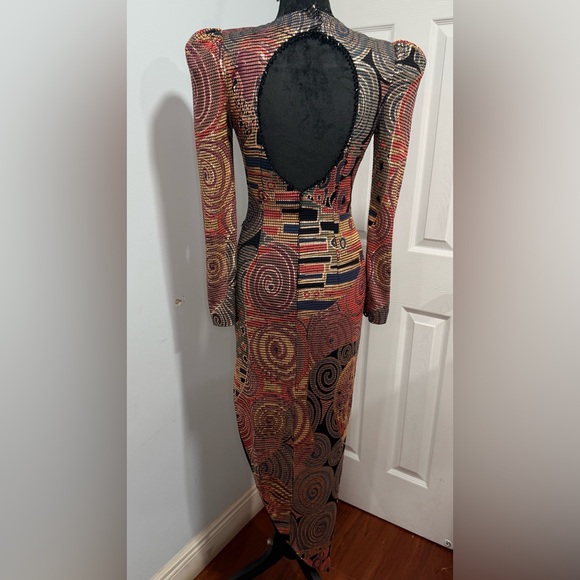 Vintage Cache Metalic Asymmetrical
Maxidress/Gown - Picture 4 of 16